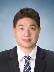 장우식 사진