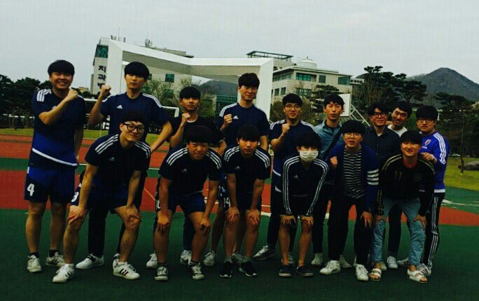 식스틴